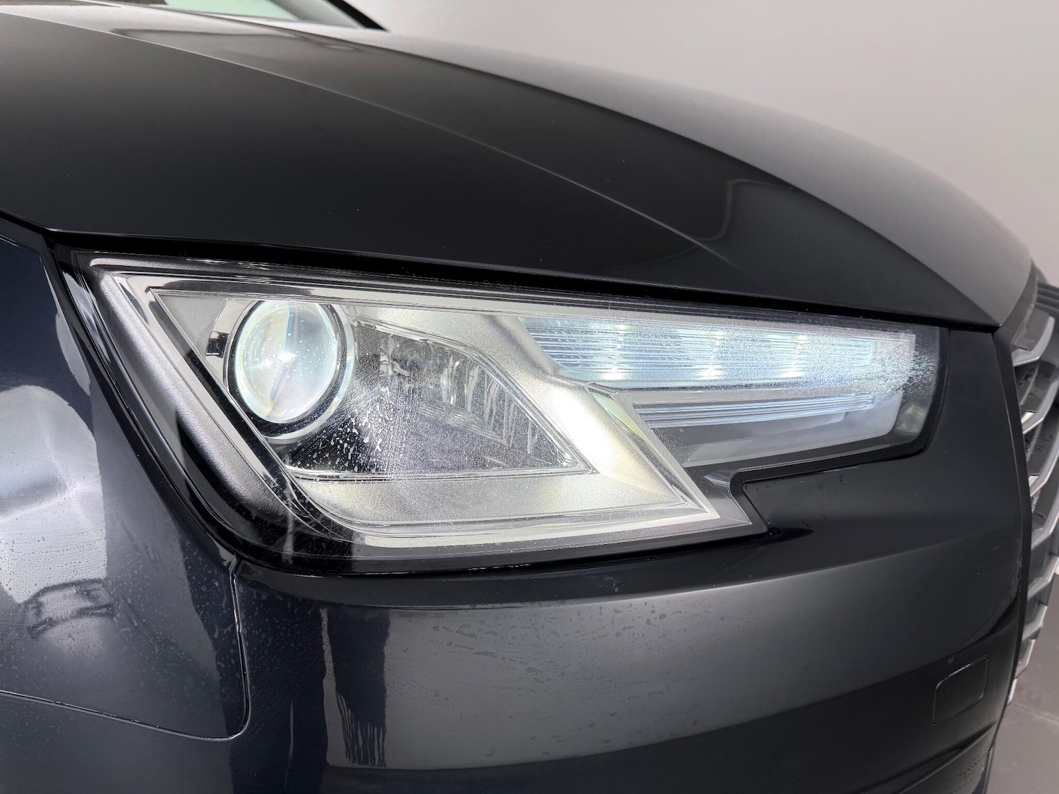 Used Audi A4 2016 for sale - 77181249: Photo 6