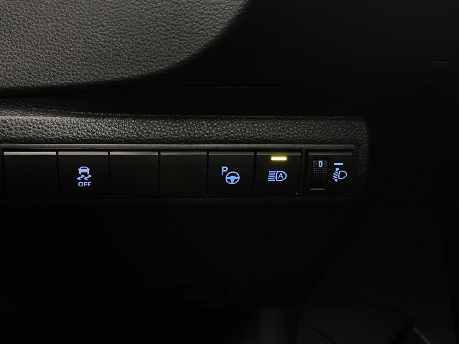 Used Toyota Corolla 2022 for sale - 77181229: Photo 32