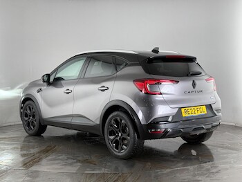 Used Renault Captur 2022 for sale - 76513047: Photo