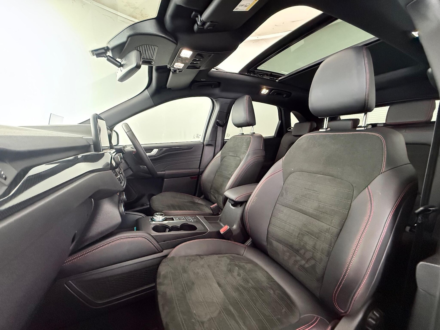 Used Ford Kuga 2023 for sale - 76657323: Photo 19