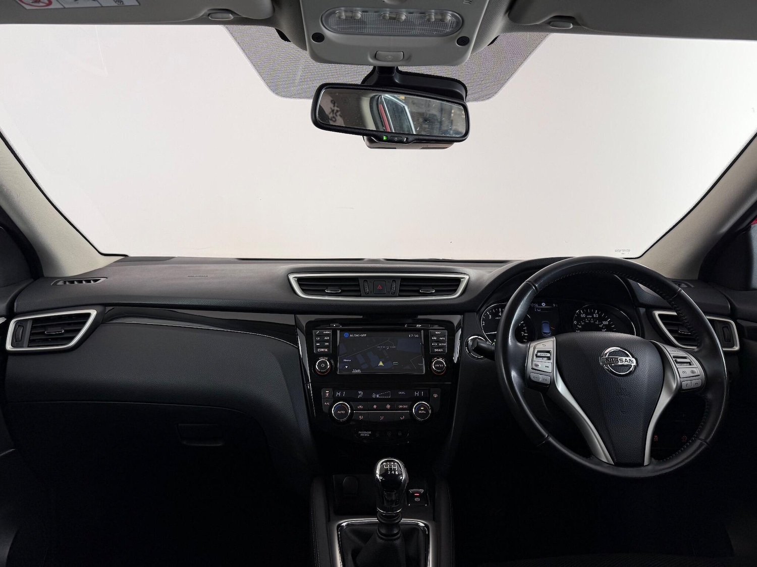 Used Nissan Qashqai 2016 for sale - 77246077: Photo 15