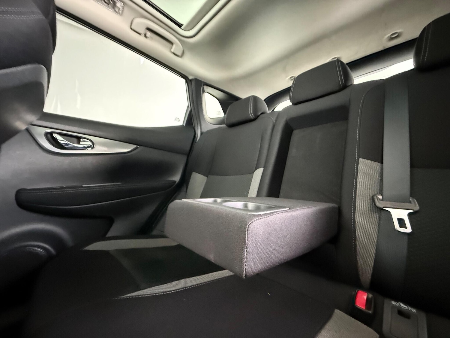 Used Nissan Qashqai for sale - 76468107: Photo 16