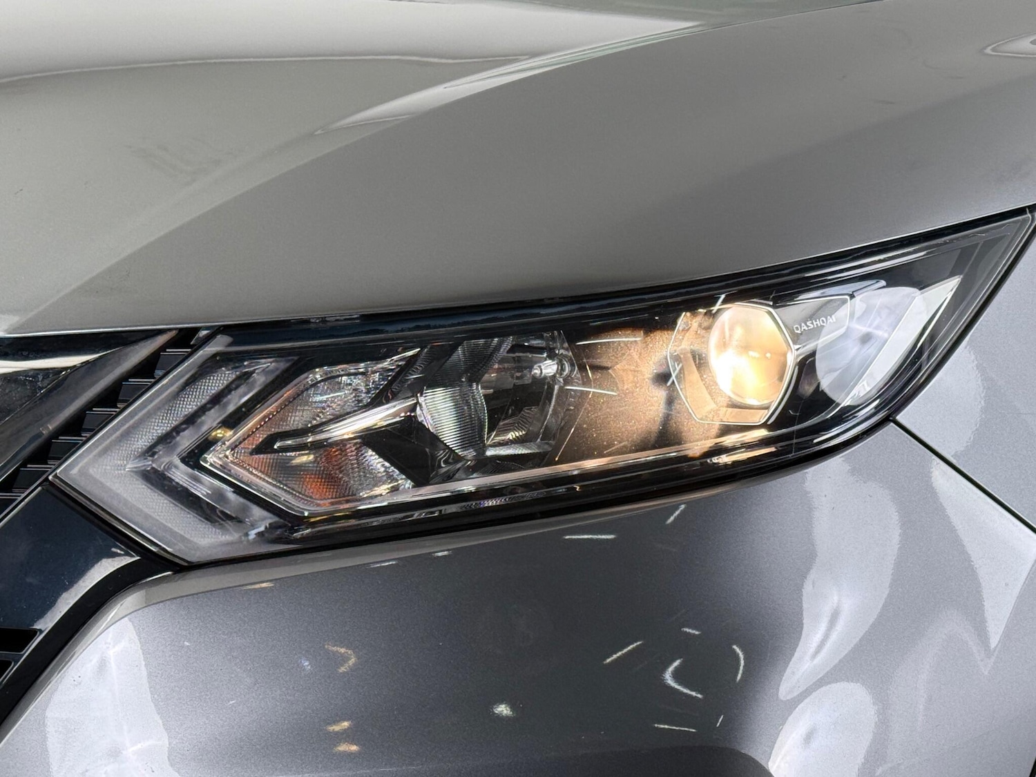 Used Nissan Qashqai for sale - 76468107: Photo 9