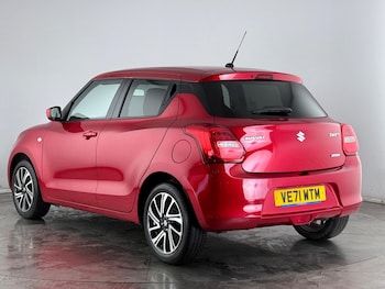 Used Suzuki Swift 2022 for sale - 77412508: Photo