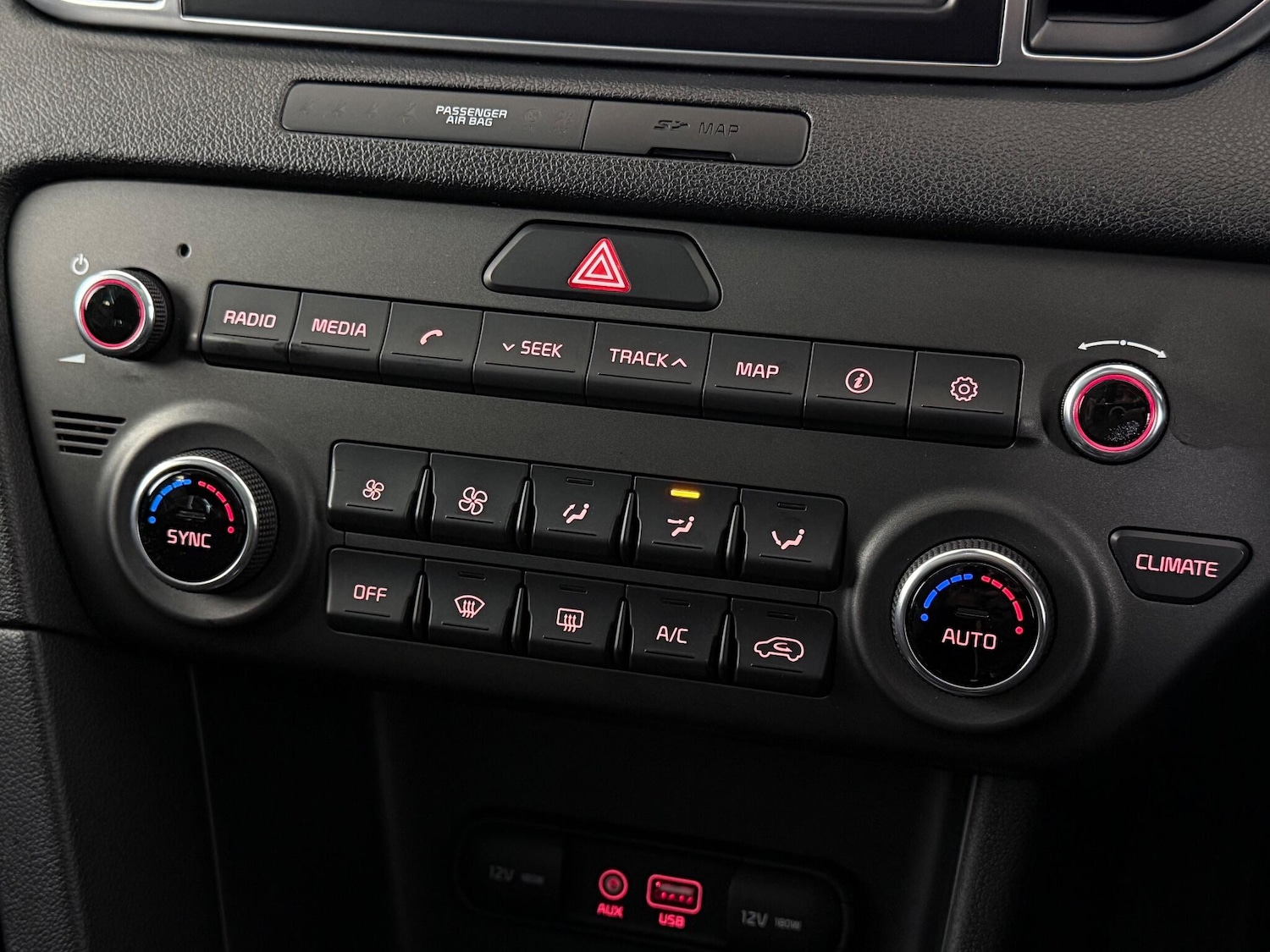 Used Kia Sportage 2018 for sale - 76537964: Photo 38