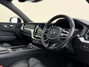 Used Volvo XC60 2021 for sale - 78566152: Photo