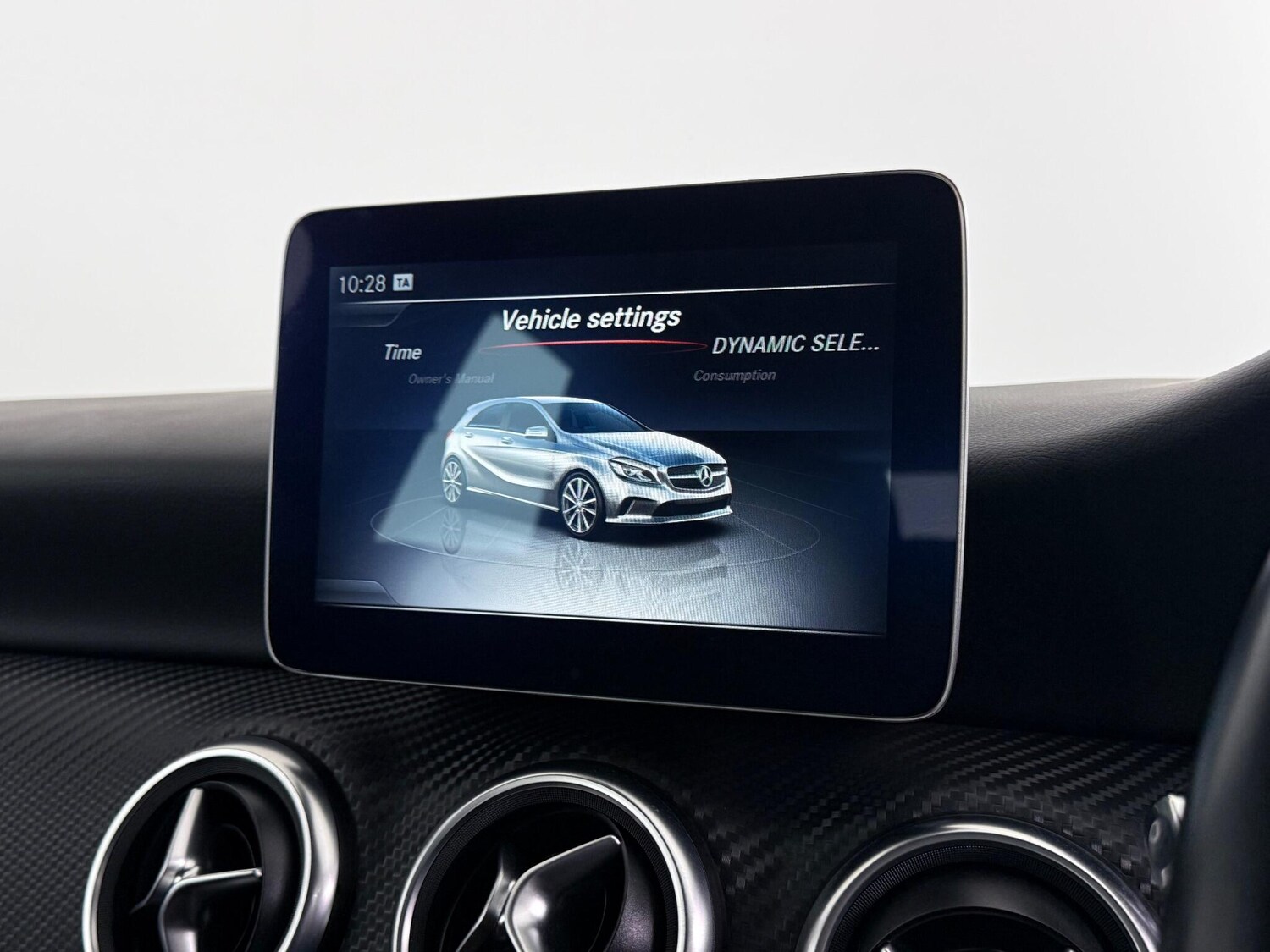 Used Mercedes-Benz A-Class 2017 for sale - 76727457: Photo 33