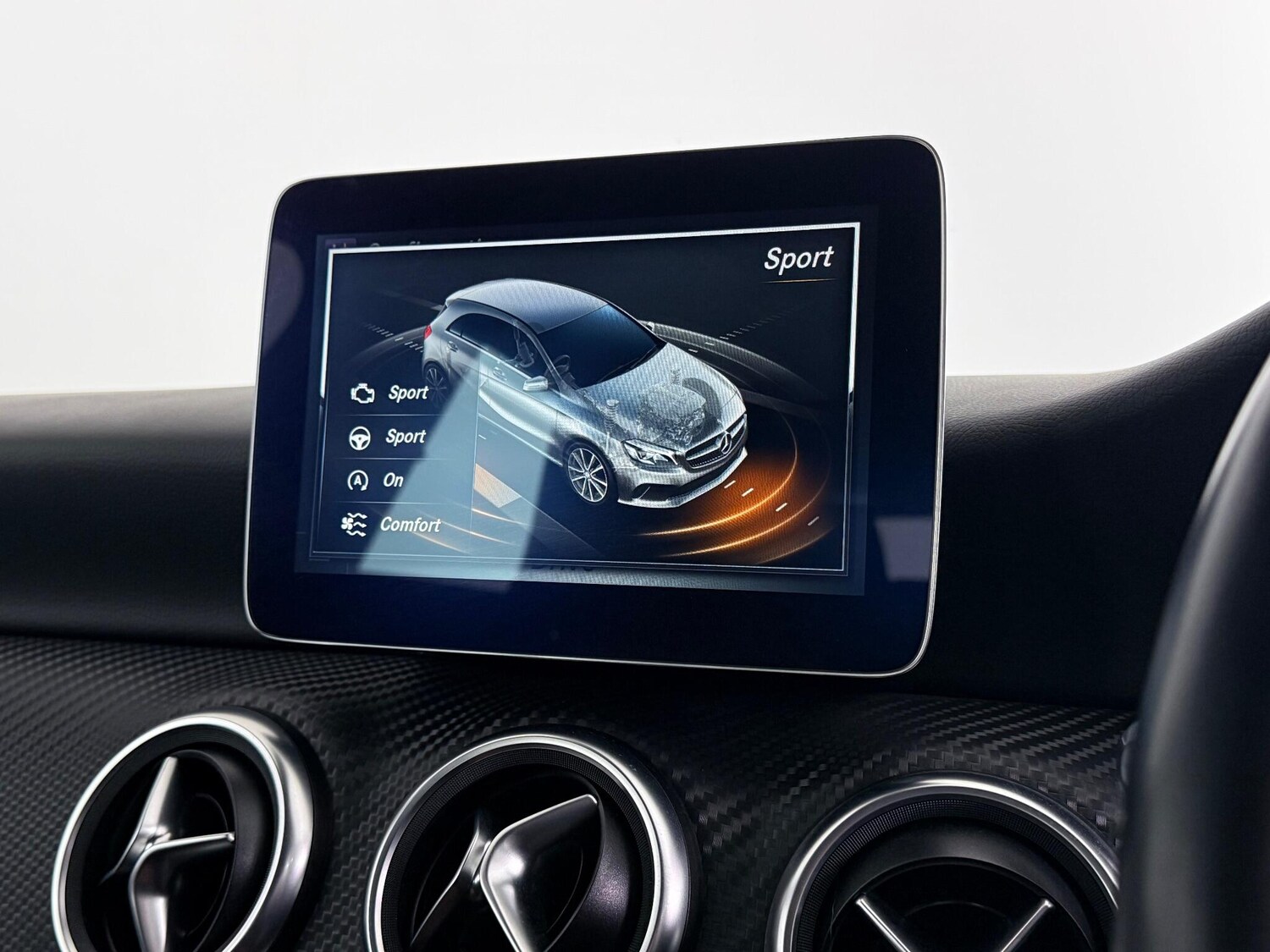 Used Mercedes-Benz A-Class 2017 for sale - 76727457: Photo 34