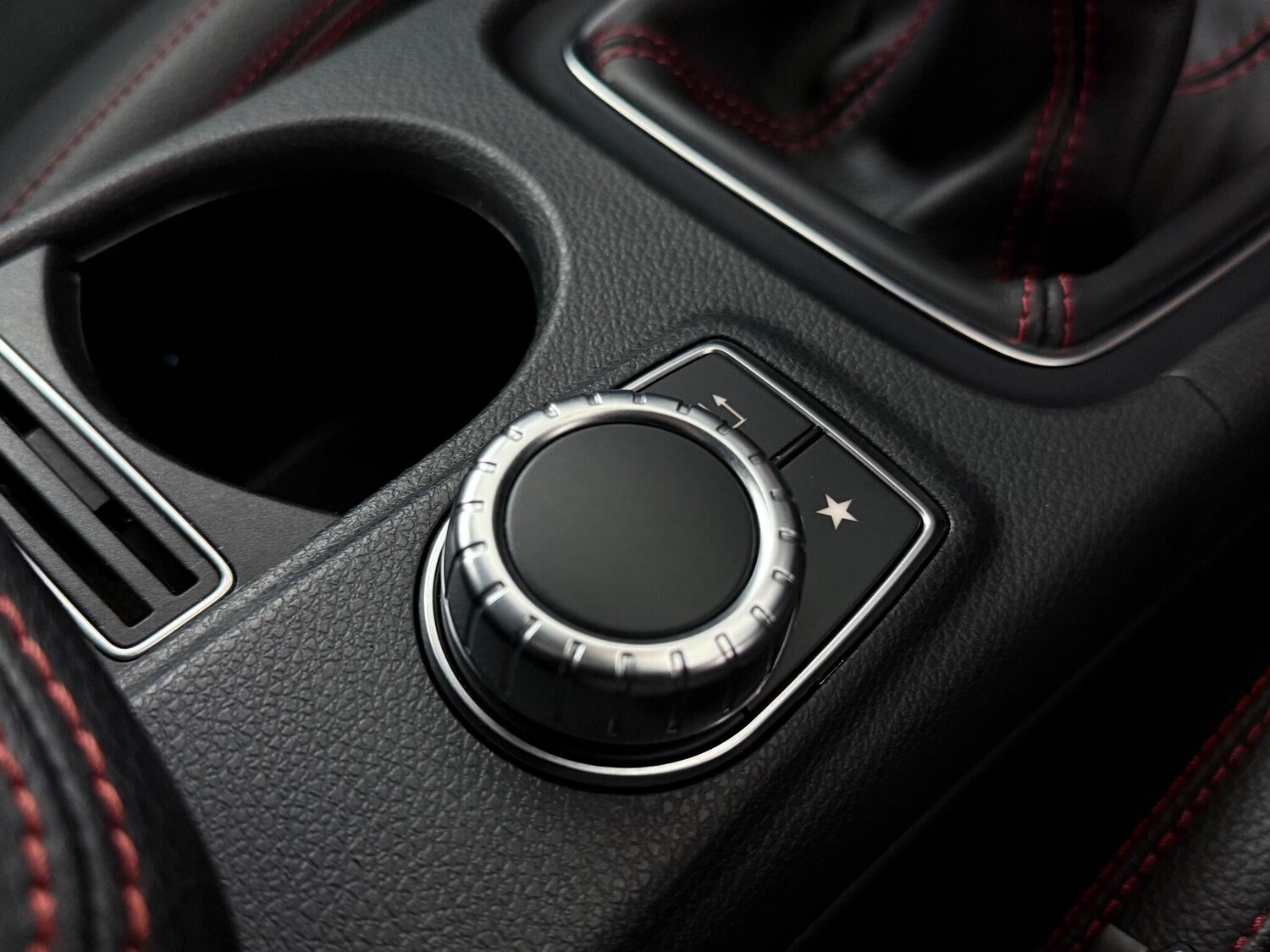 Used Mercedes-Benz A-Class 2017 for sale - 76727457: Photo 39