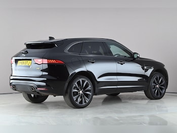Used Jaguar F-Pace 2019 for sale - 77958686: Photo