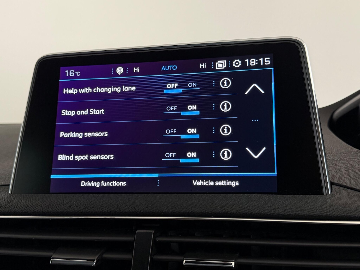 Used Peugeot 3008 2019 for sale - 77243705: Photo 24