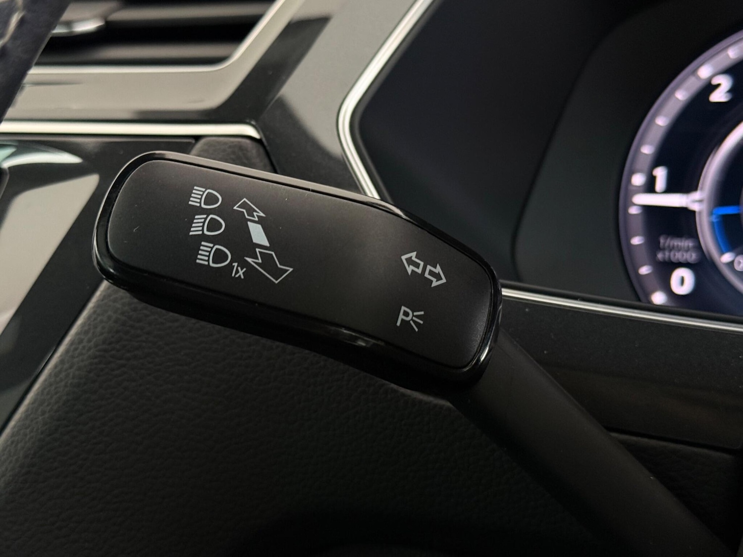 Used Volkswagen Tiguan 2018 for sale - 77587416: Photo 17