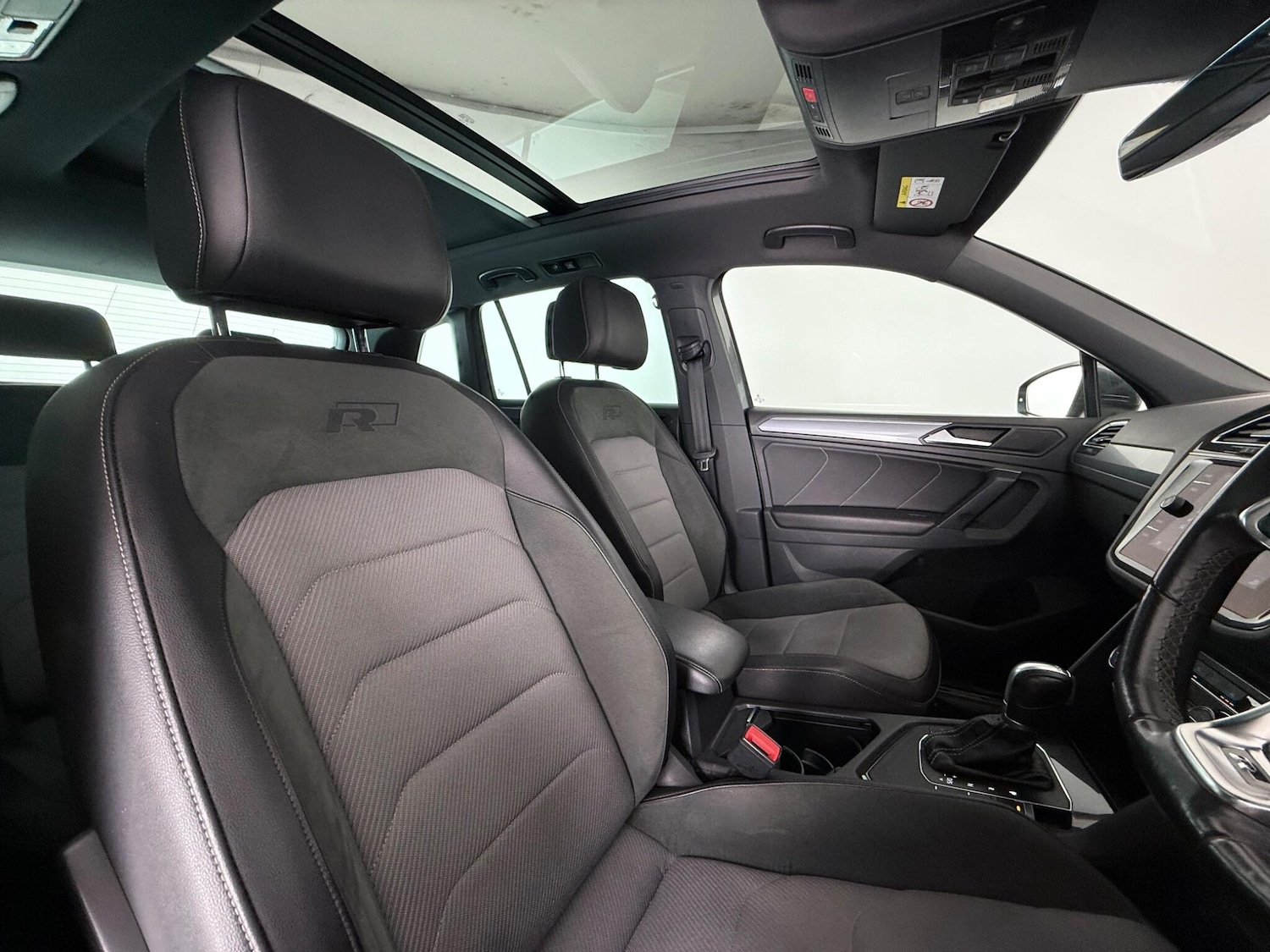 Used Volkswagen Tiguan 2018 for sale - 77587416: Photo 9