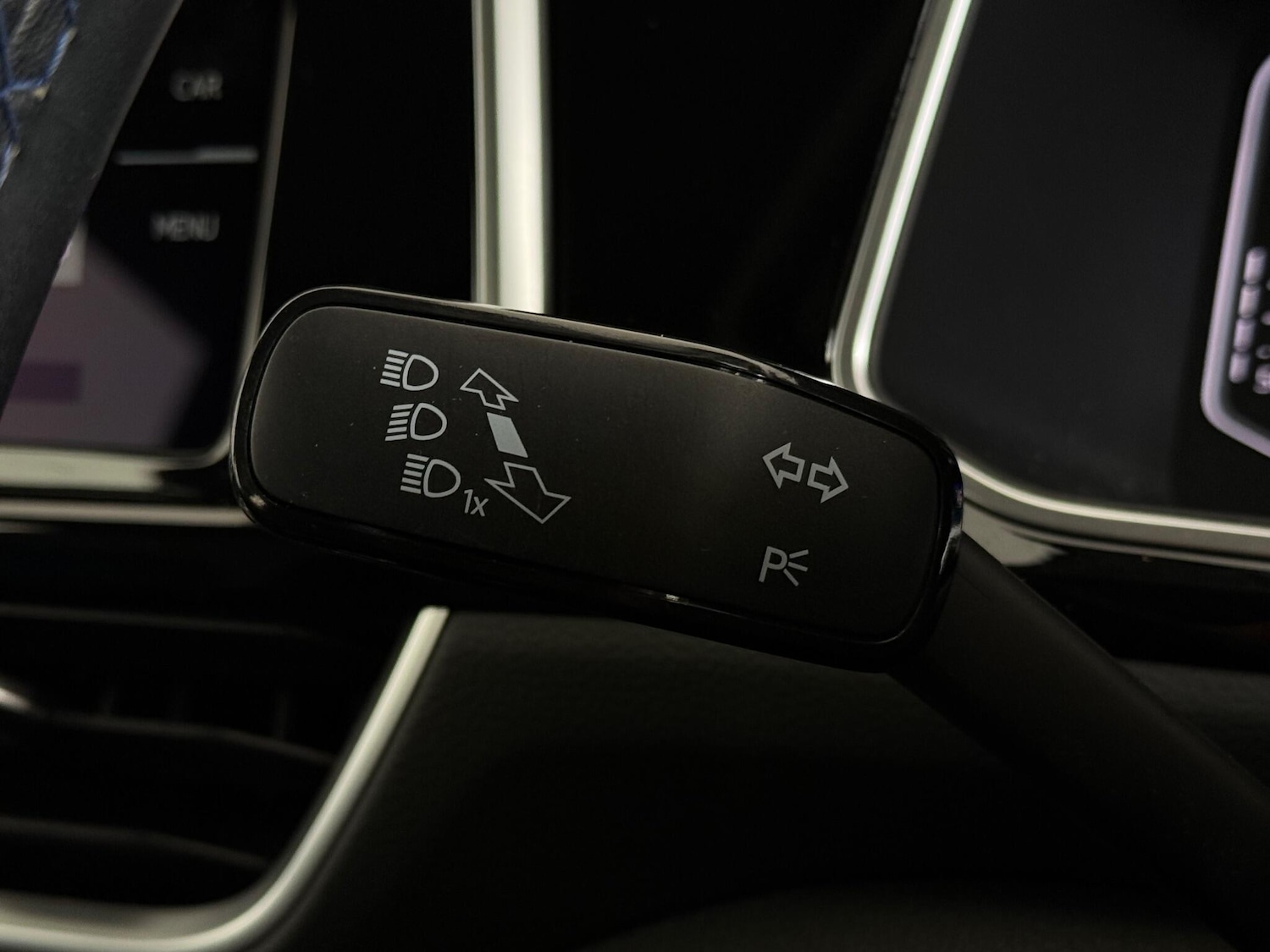 Used Volkswagen T-Roc 2022 for sale - 77260229: Photo 21