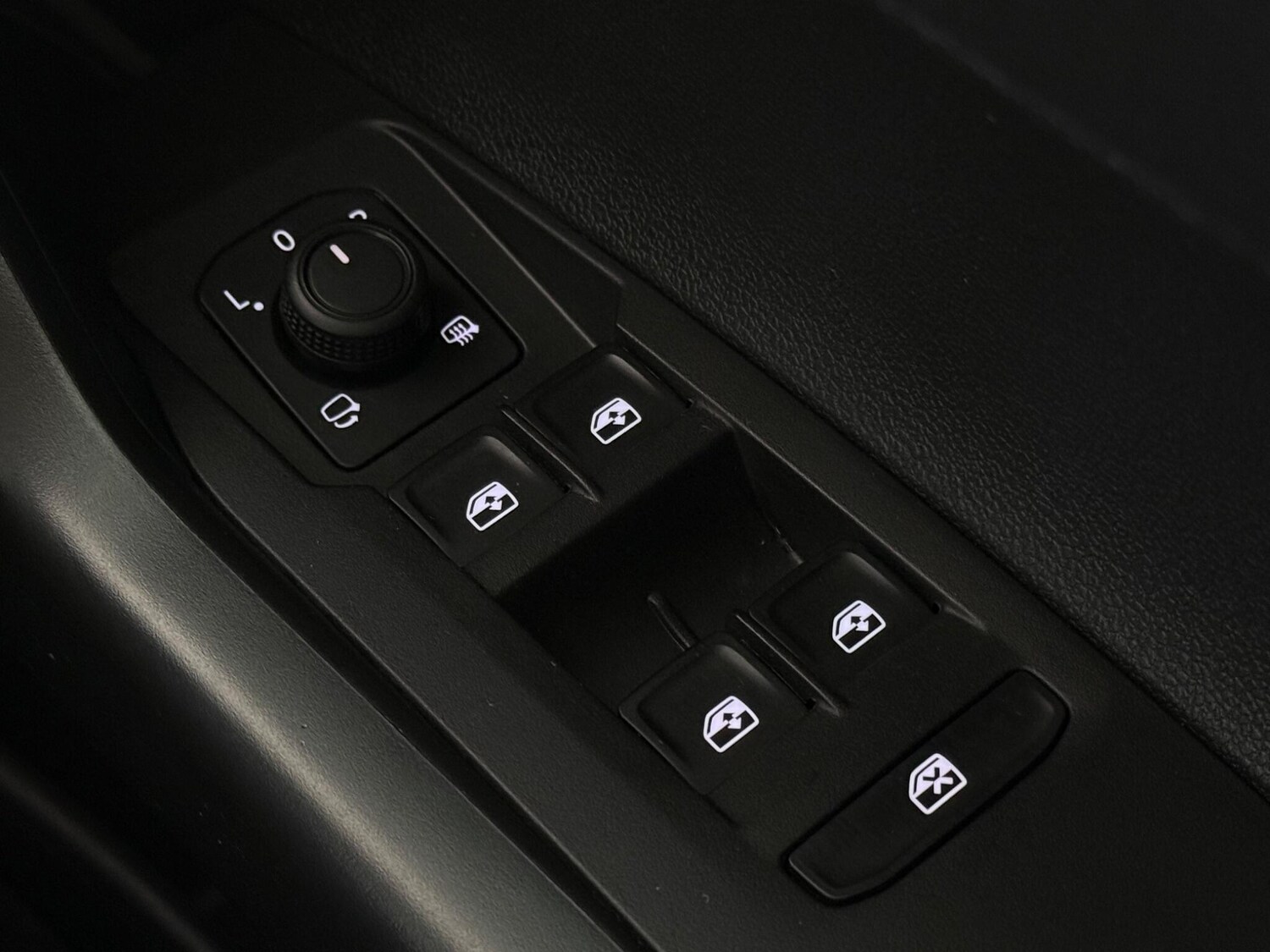 Used Volkswagen Polo 2021 for sale - 77587423: Photo 31