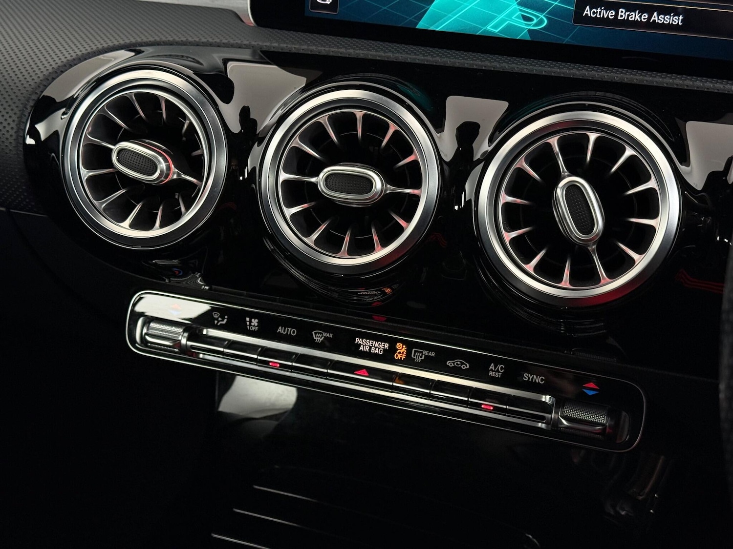 Used Mercedes-Benz A-Class 2019 for sale - 77260257: Photo 35