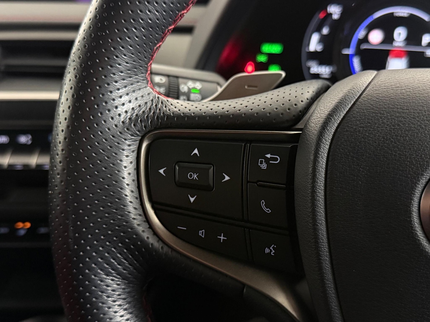 Used Lexus UX 2022 for sale - 77222741: Photo 17