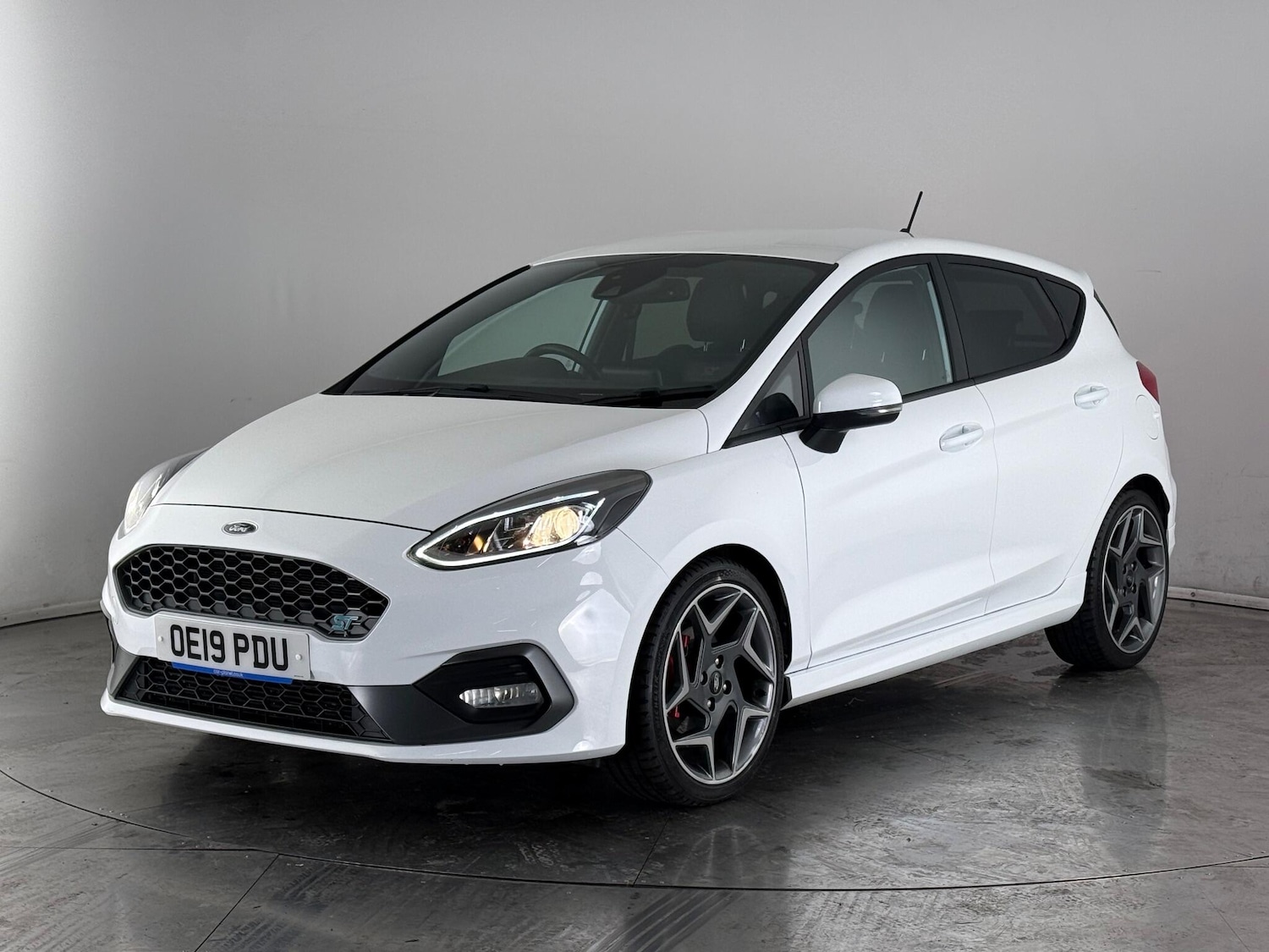 Used Ford Fiesta 2019 for sale - 77221697: Photo 2
