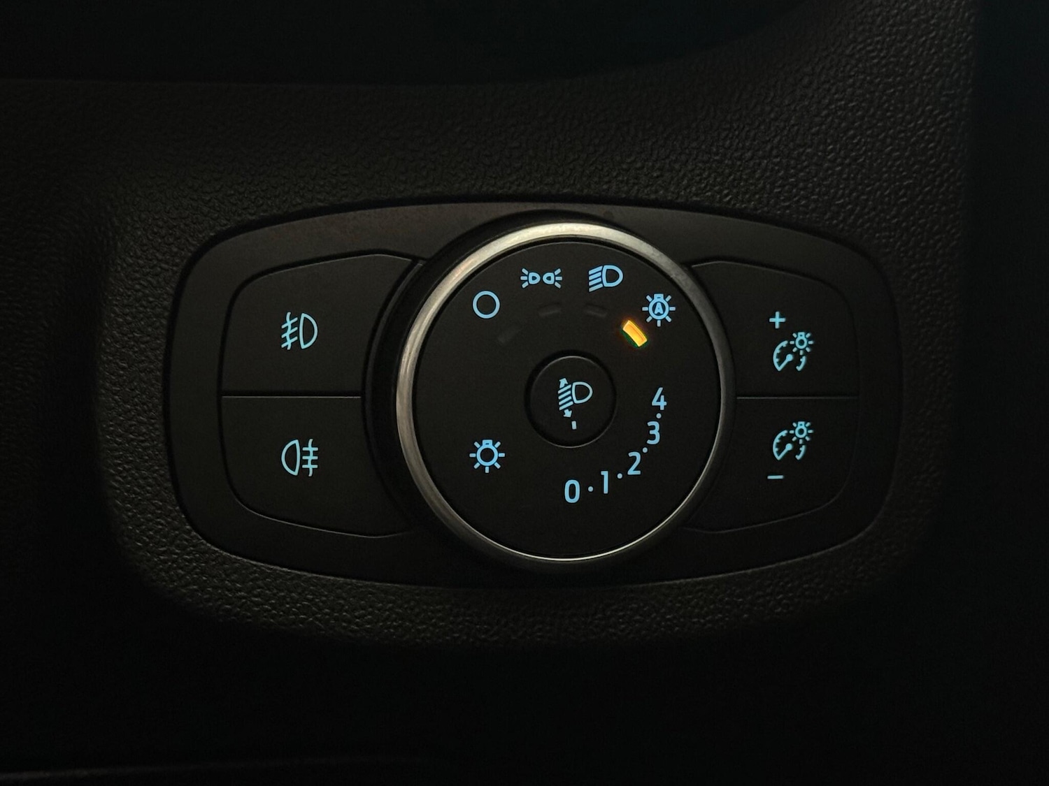 Used Ford Fiesta 2019 for sale - 77221697: Photo 24