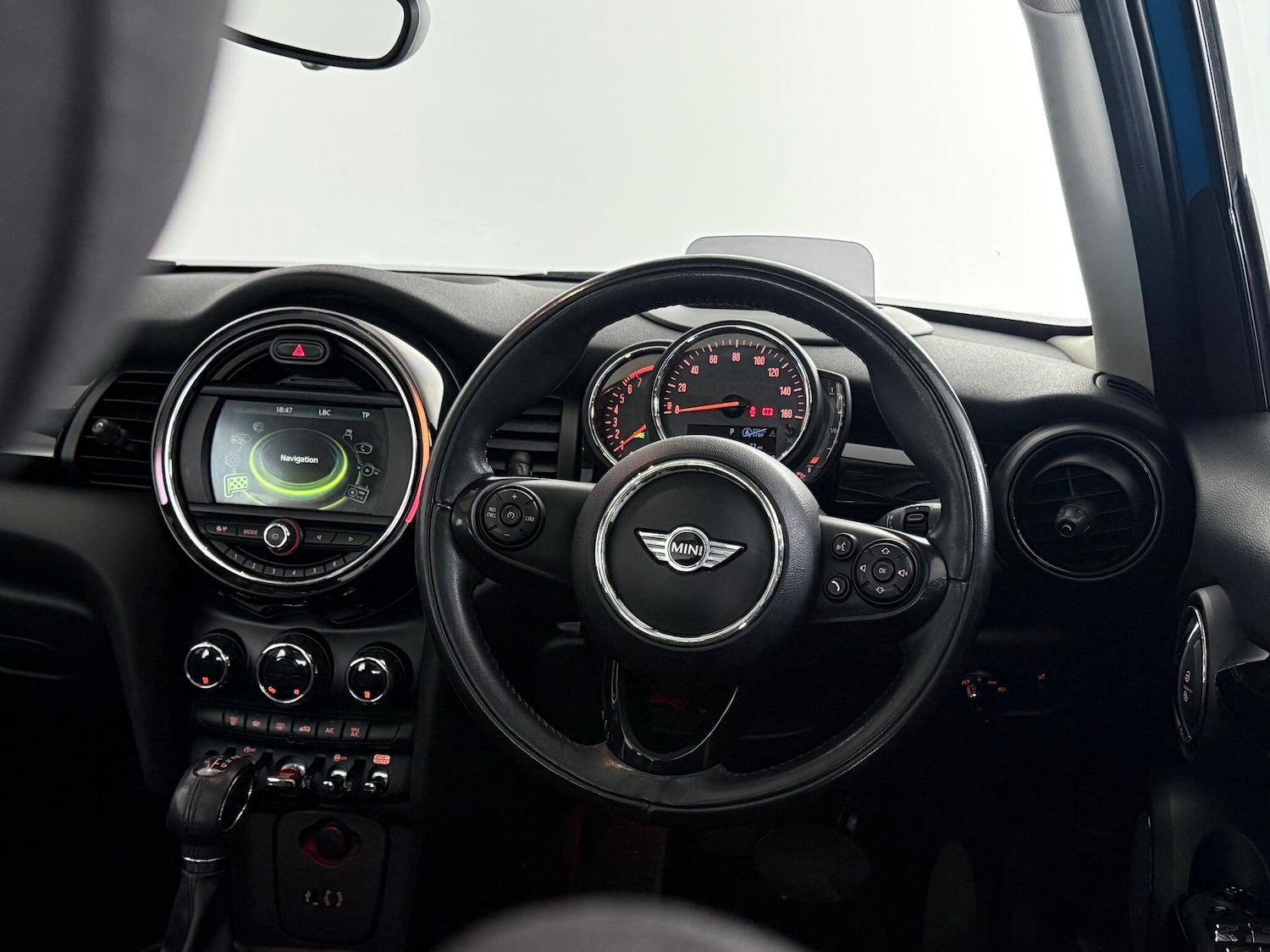 Used MINI Hatch 2017 for sale - 76468649: Photo 22