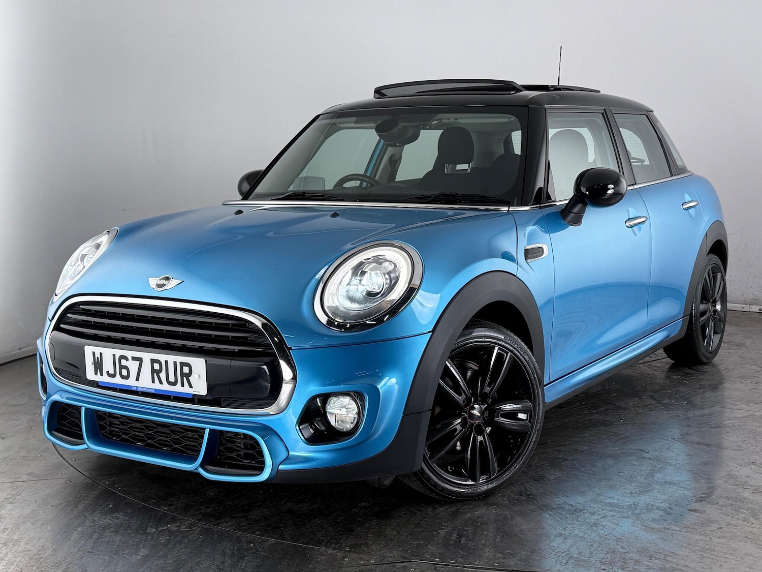 Used MINI Hatch 2017 for sale - 76468649: Photo 46