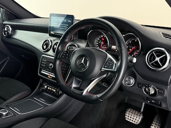 Used Mercedes-Benz GLA 2017 for sale - 79121938: Photo