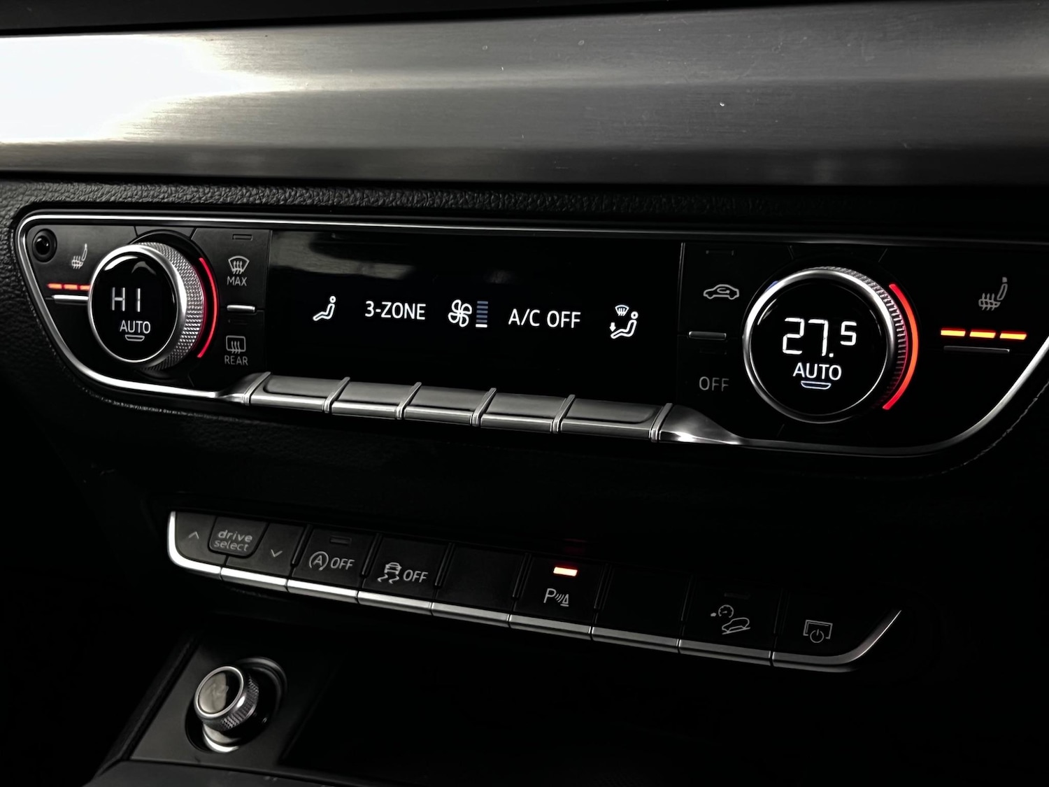 Used Audi Q5 2017 for sale - 76608341: Photo 41