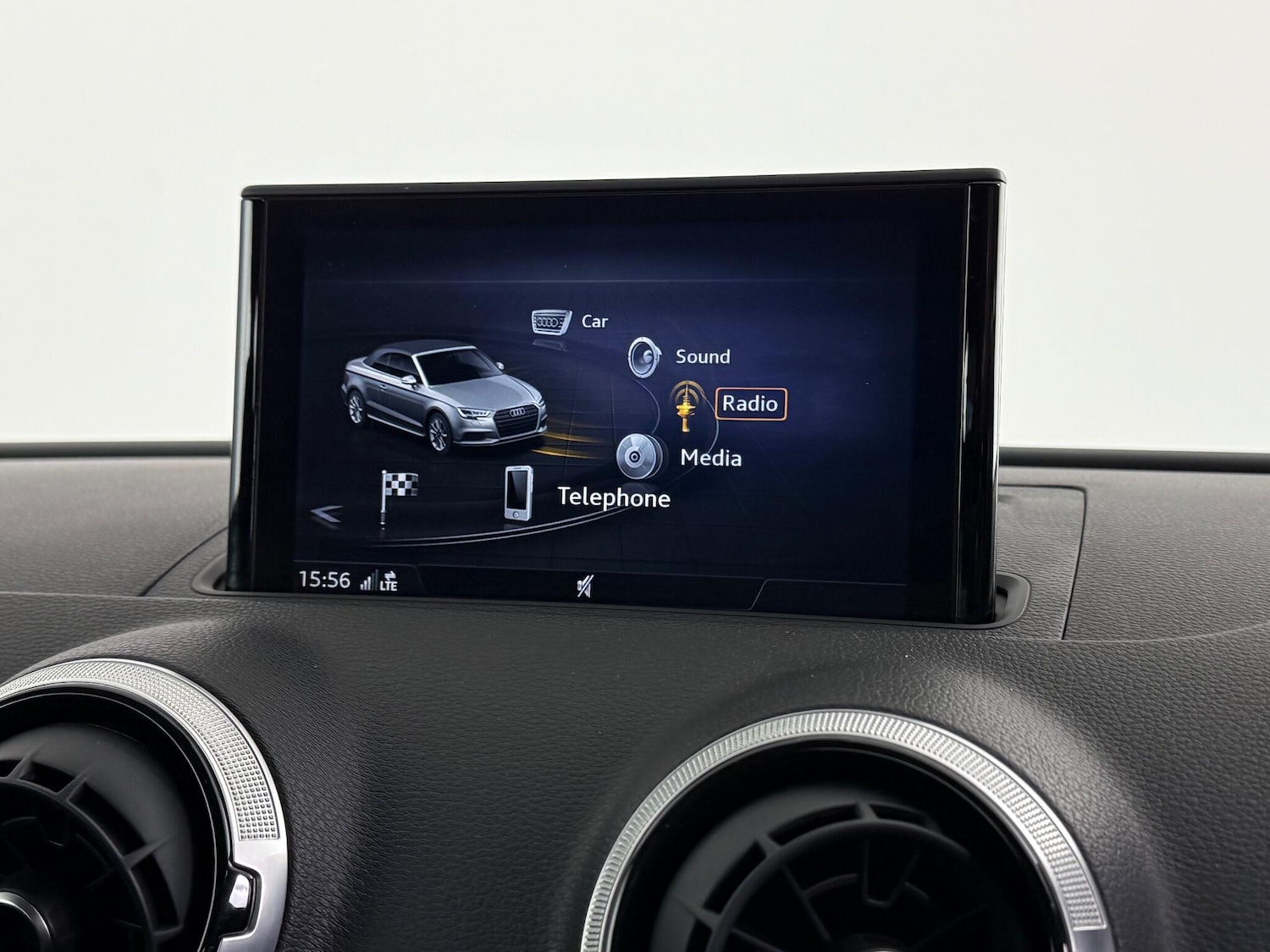 Used Audi A3 Cabriolet 2017 for sale - 77970778: Photo 30