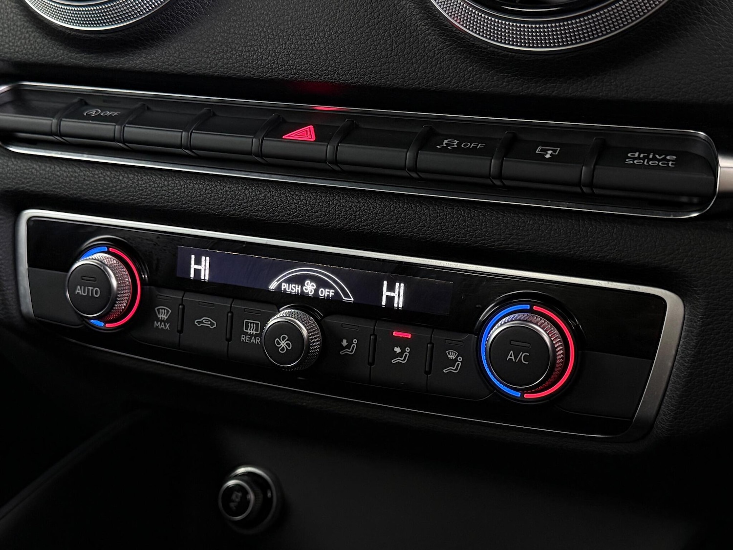 Used Audi A3 Cabriolet 2017 for sale - 77970778: Photo 35