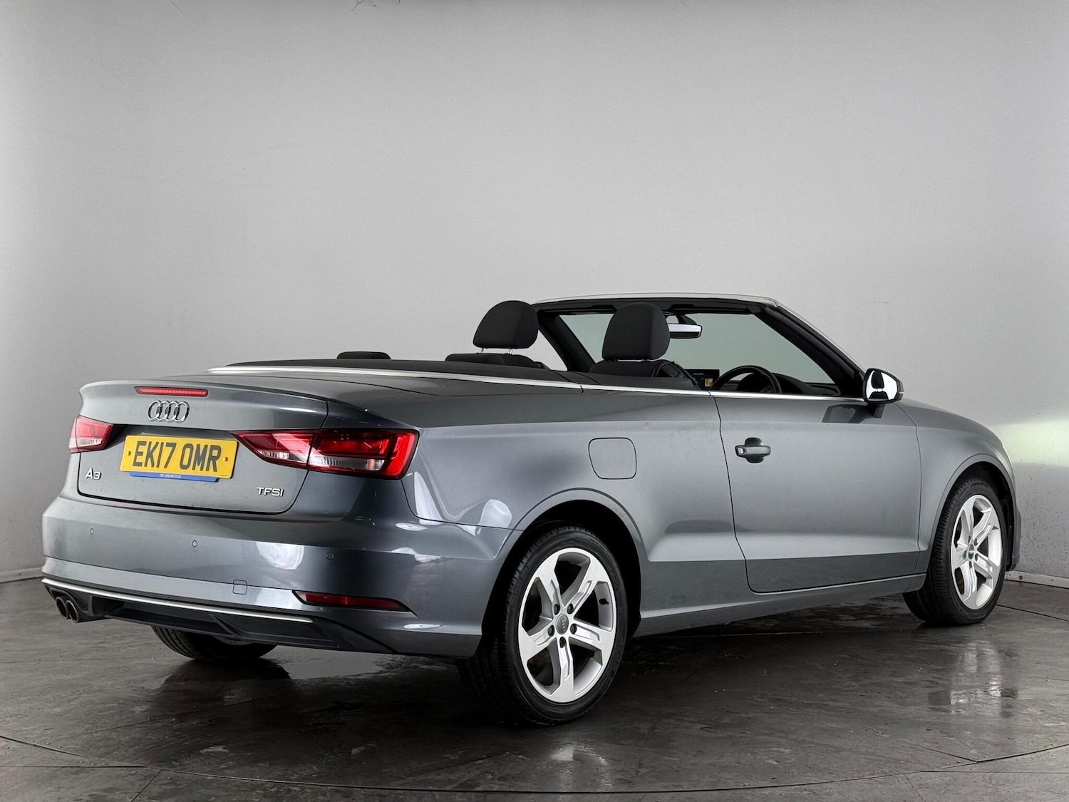 Used Audi A3 Cabriolet 2017 for sale - 77970778: Photo 6