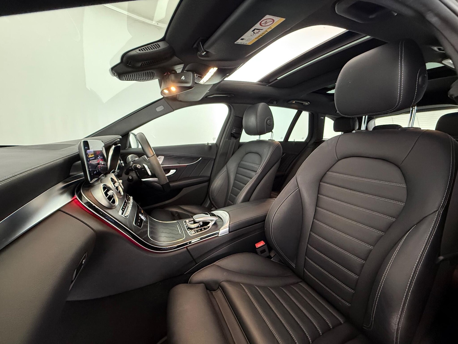 Used Mercedes-Benz C Class 2021 for sale - 77180991: Photo 14