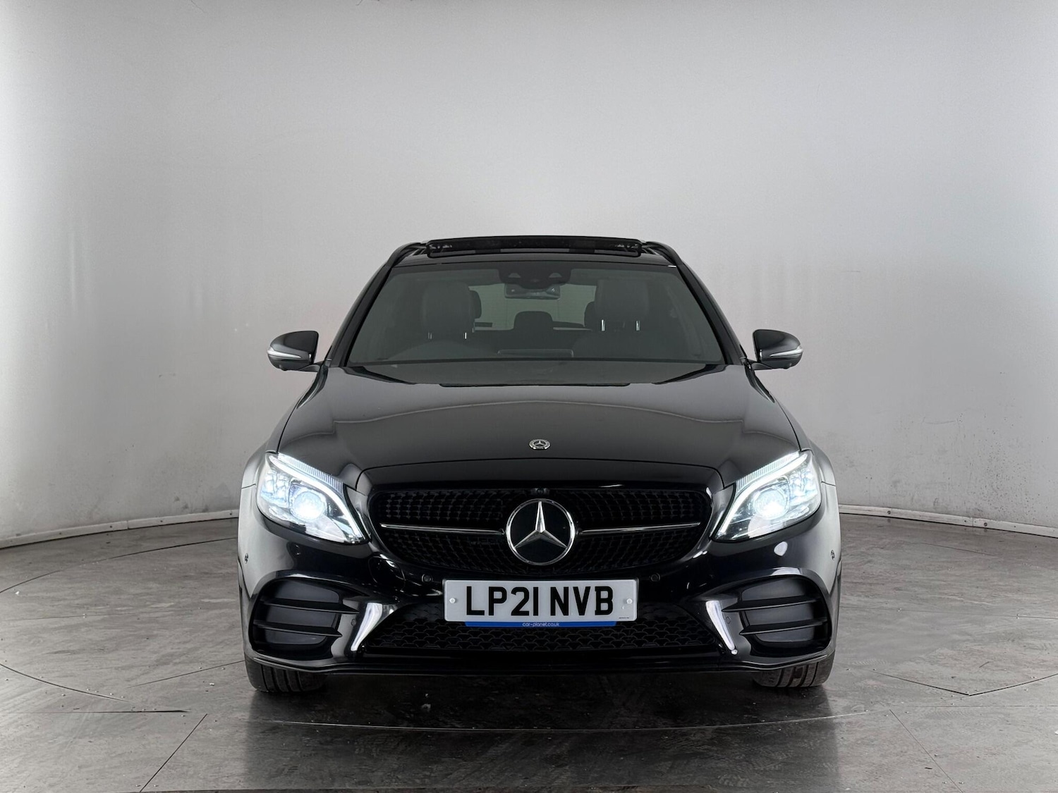 Used Mercedes-Benz C Class 2021 for sale - 77180991: Photo 4