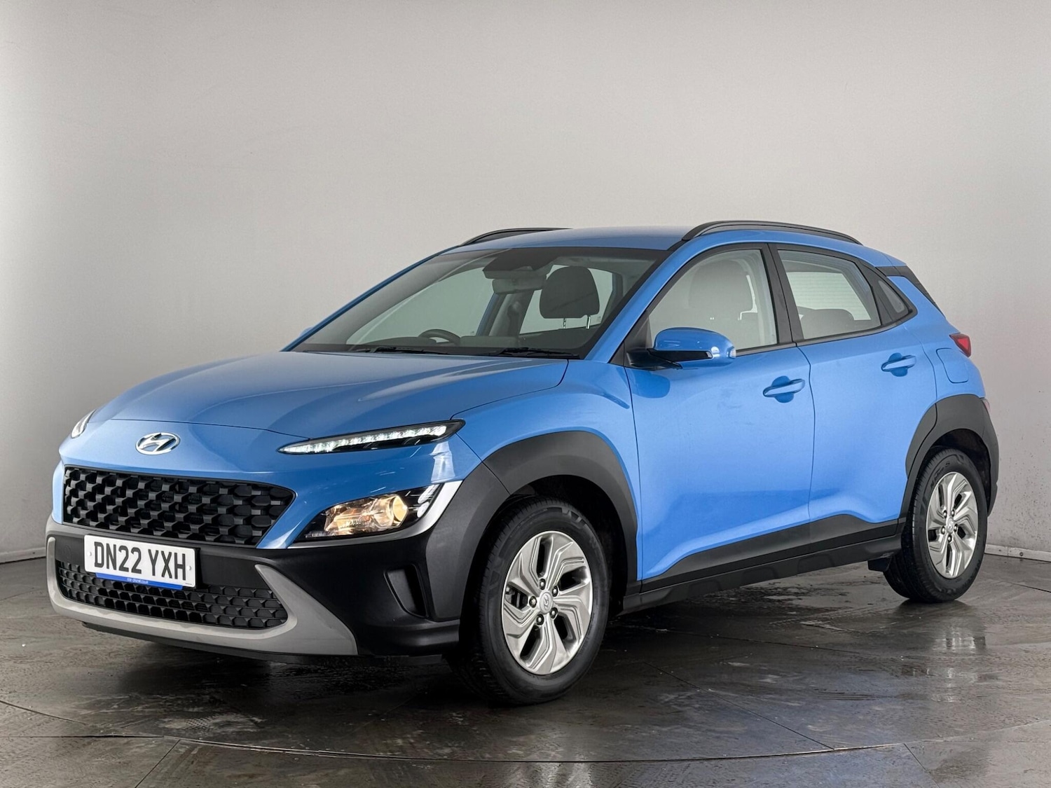 Used Hyundai KONA 2022 for sale - 77412512: Photo 3