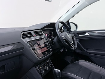 Used Volkswagen Tiguan 2020 for sale - 79458181: Photo