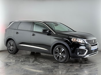 Used Peugeot 5008 2018 for sale - 76997891: Photo