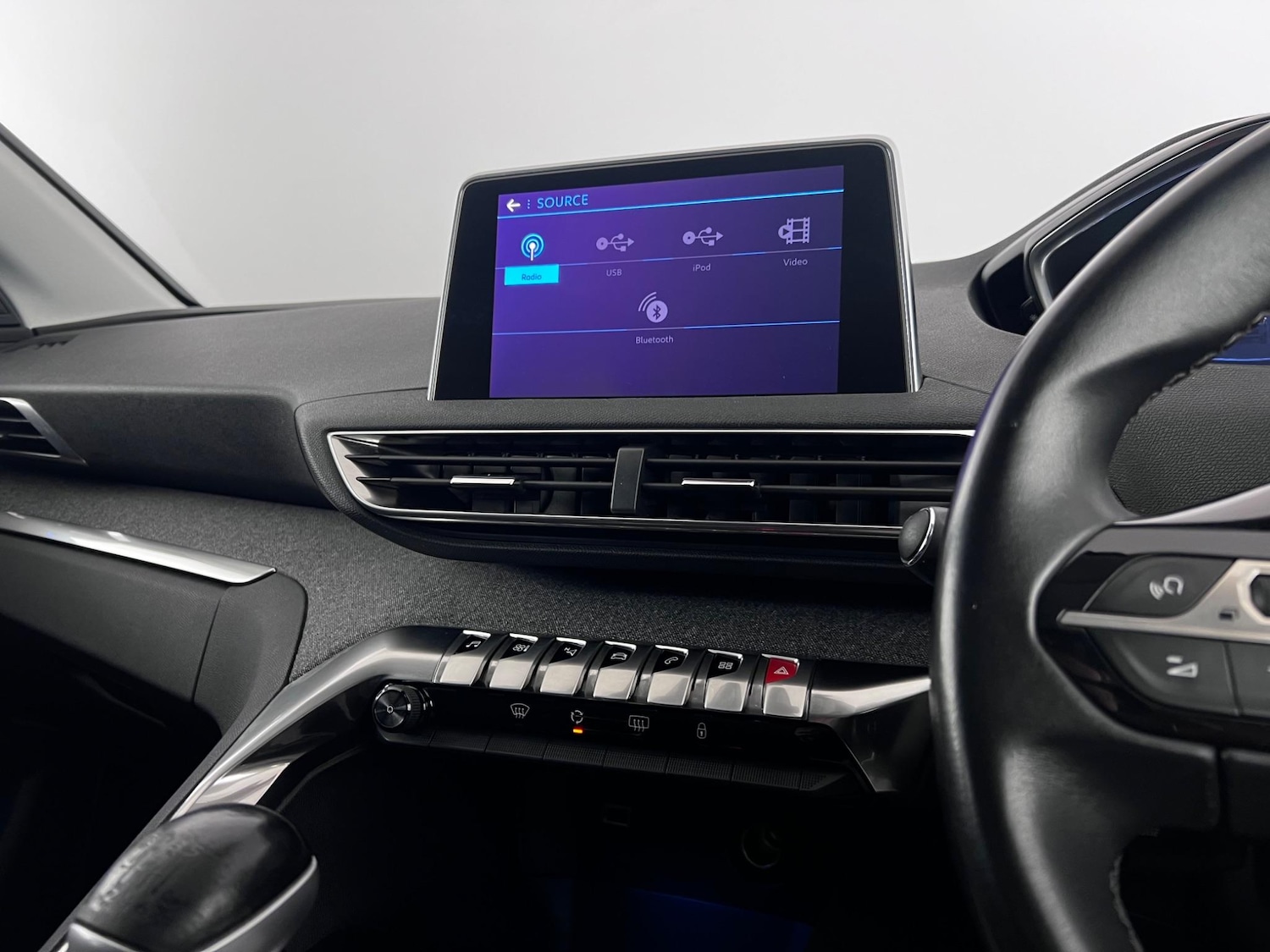 Used Peugeot 5008 2018 for sale - 76997891: Photo 37