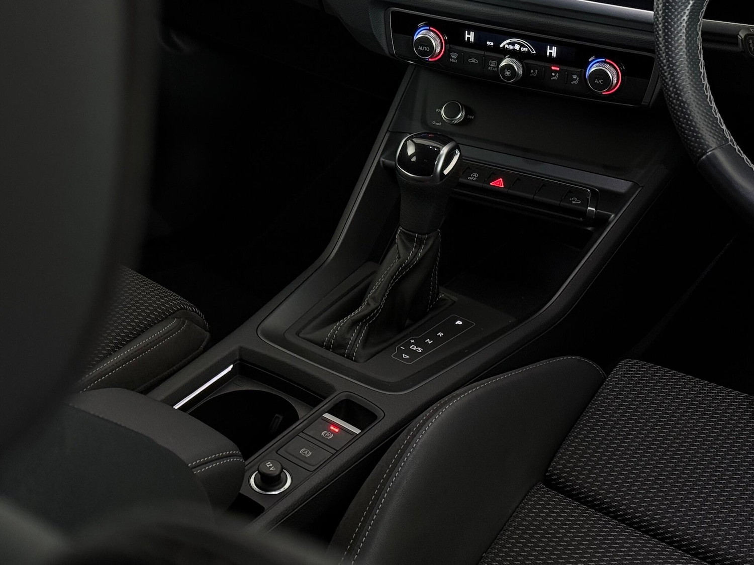 Used Audi Q3 2022 for sale - 77242894: Photo 38