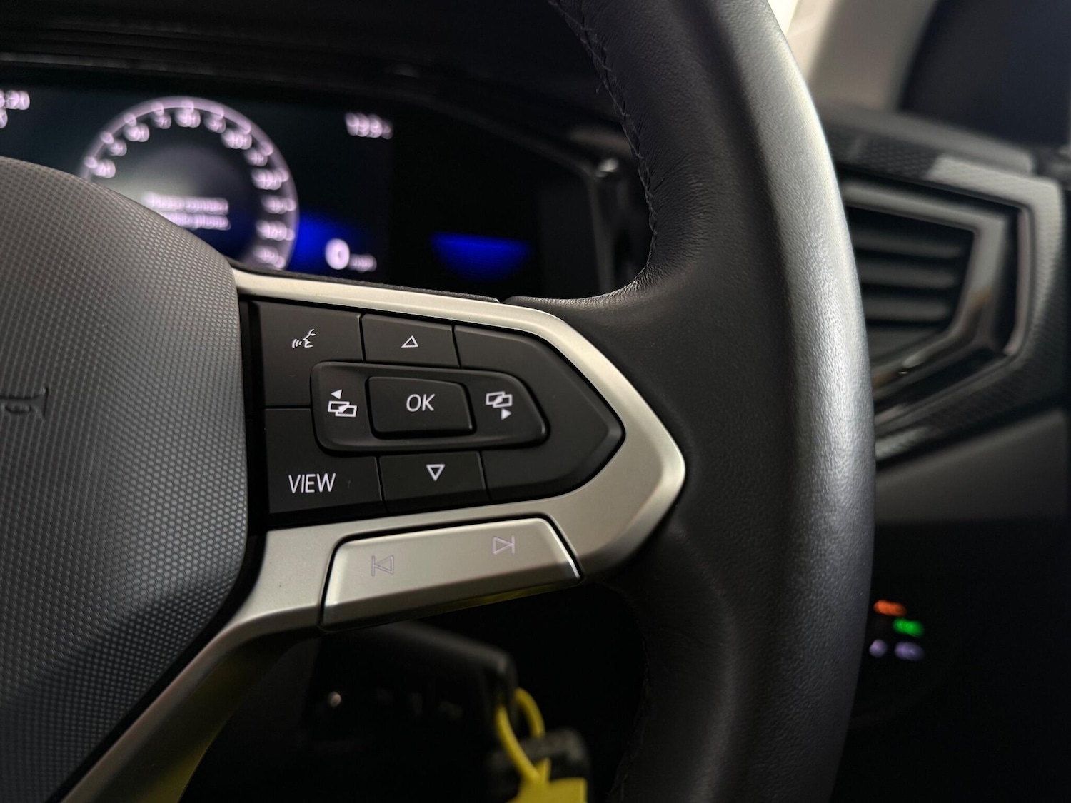 Used Volkswagen Polo 2022 for sale - 76468359: Photo 25