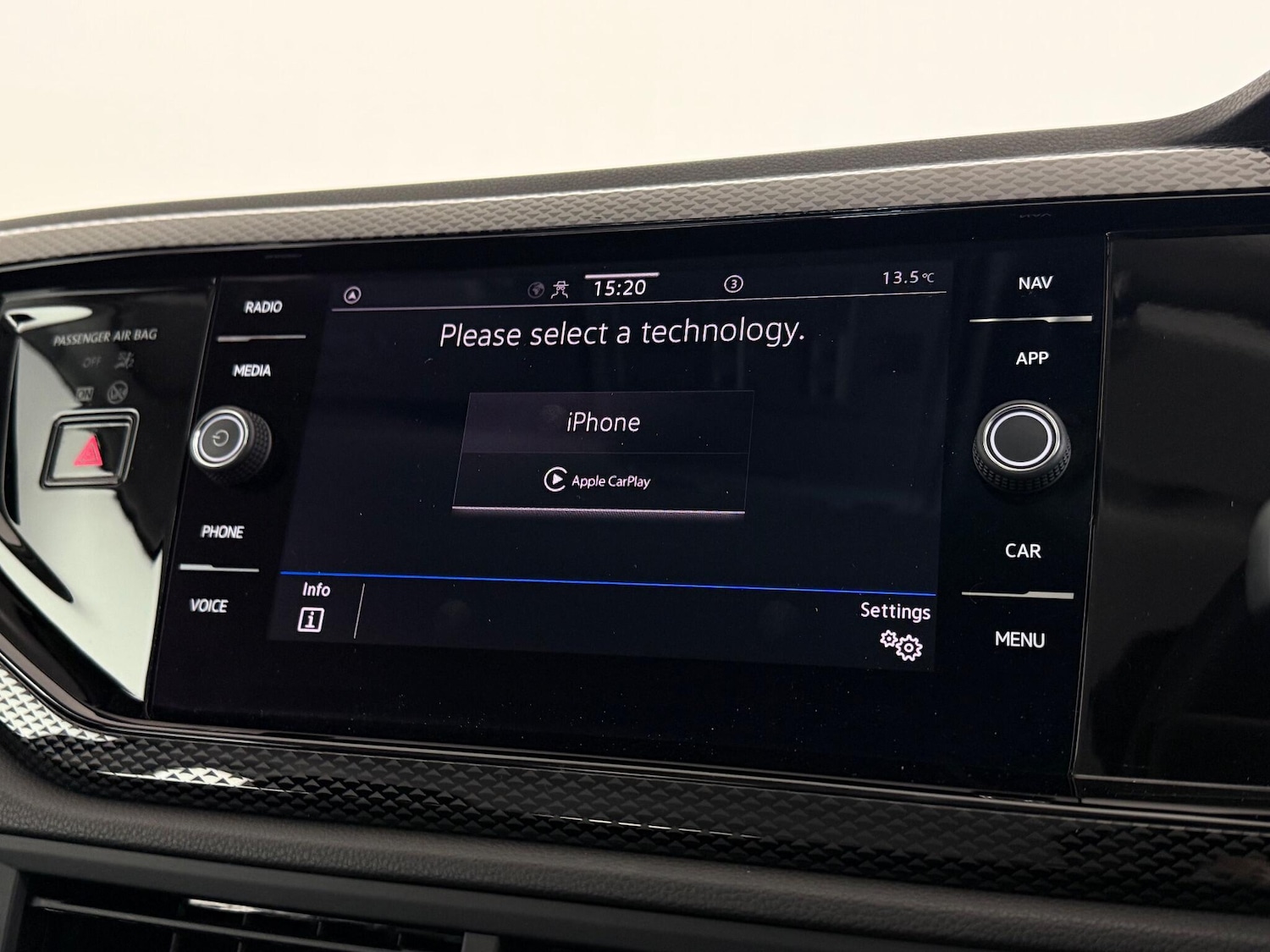 Used Volkswagen Polo 2022 for sale - 76468359: Photo 31