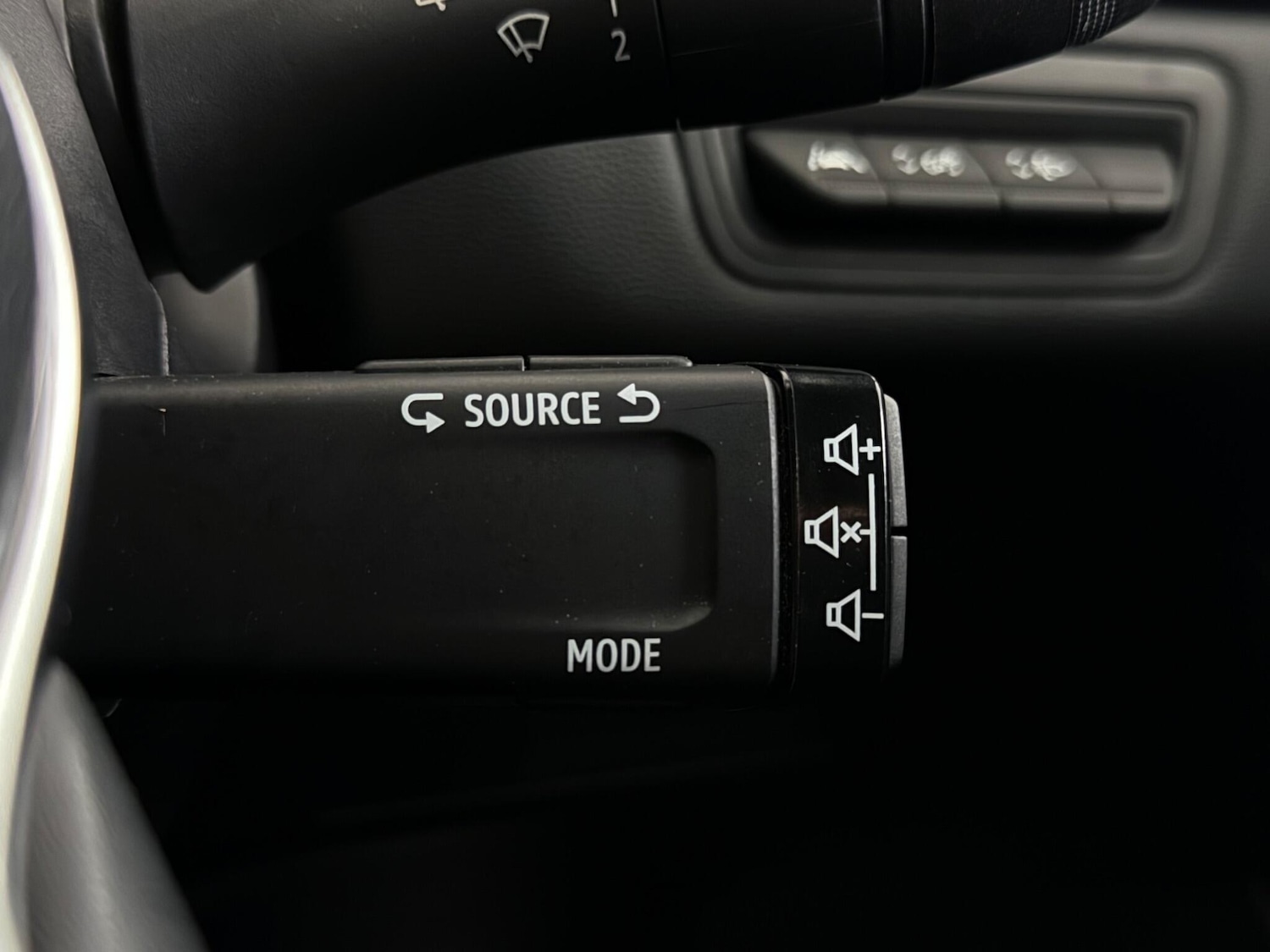 Used Renault Captur 2022 for sale - 77260113: Photo 19