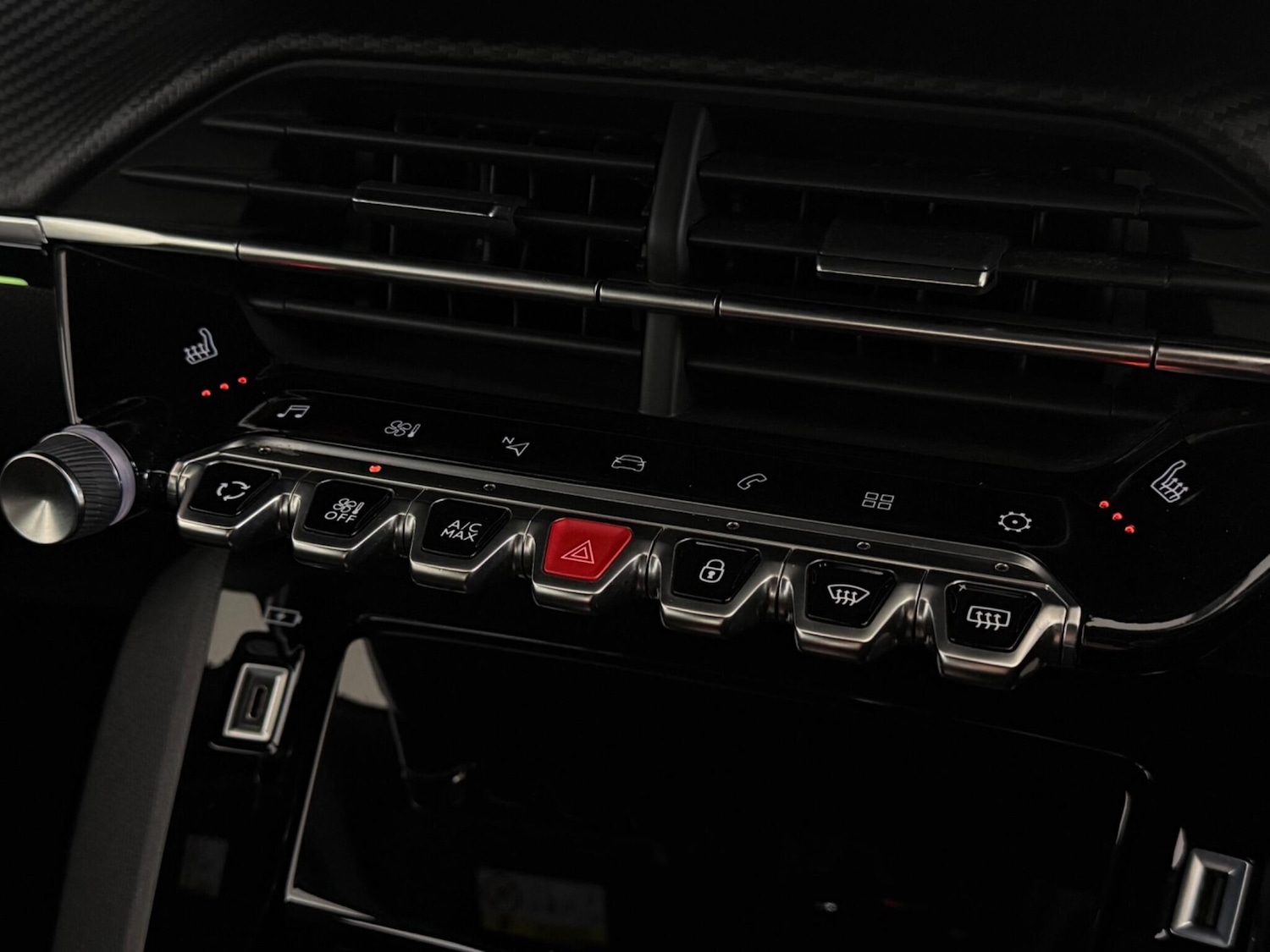 Used Peugeot 2008 2022 for sale - 77412514: Photo 30