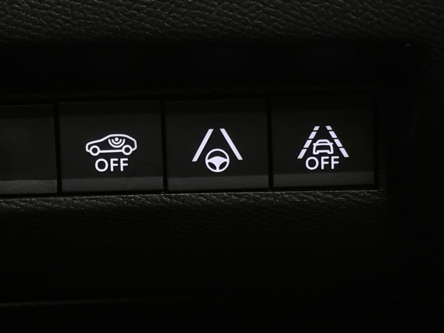 Used Peugeot 2008 2022 for sale - 77412514: Photo 32