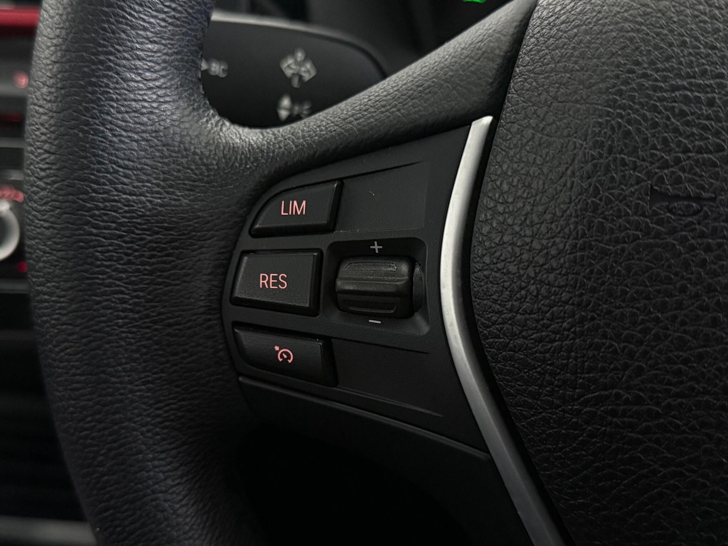 Used BMW 1 Series 2019 for sale - 76620499: Photo 23