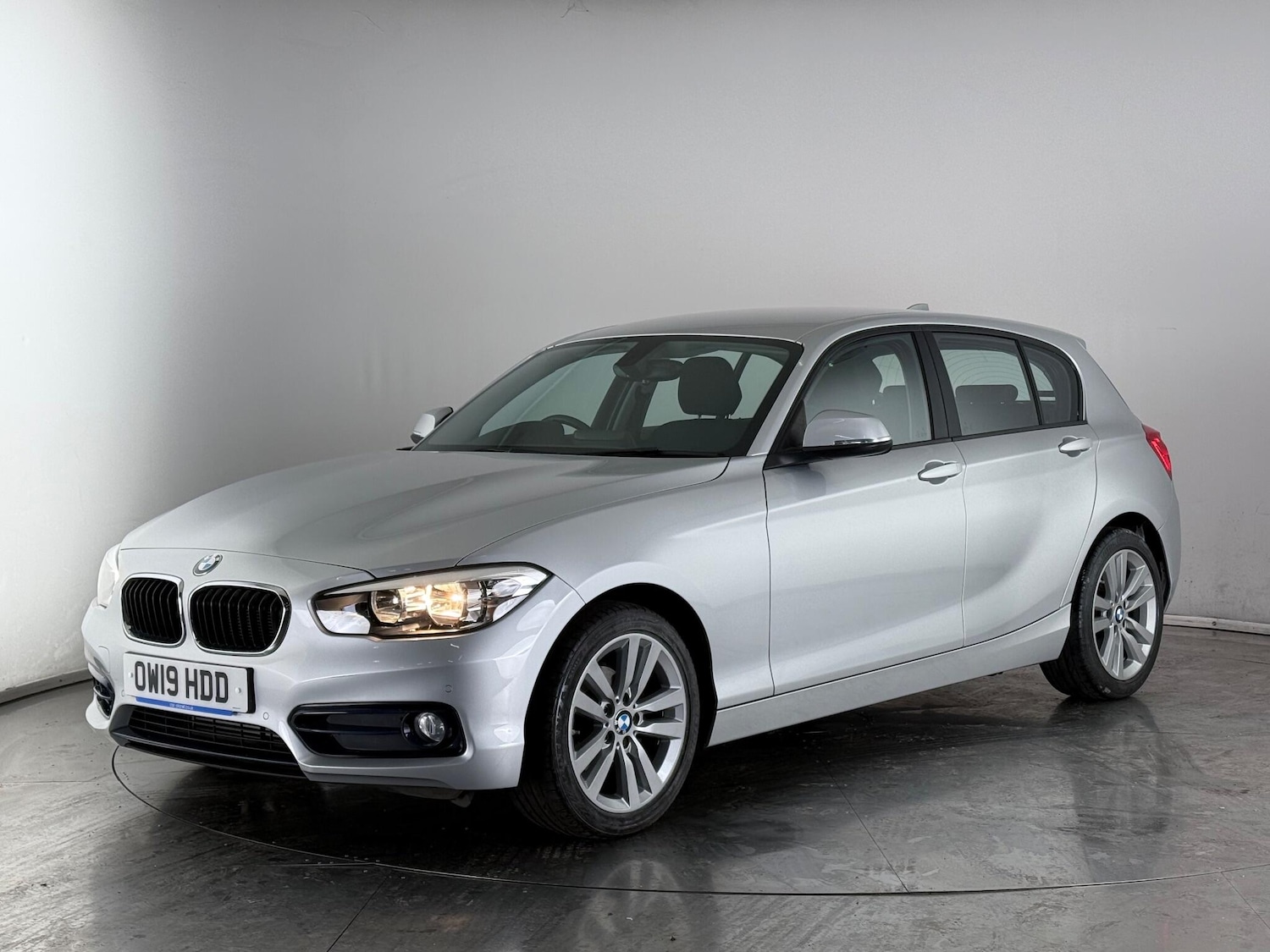 Used BMW 1 Series 2019 for sale - 76620499: Photo 3