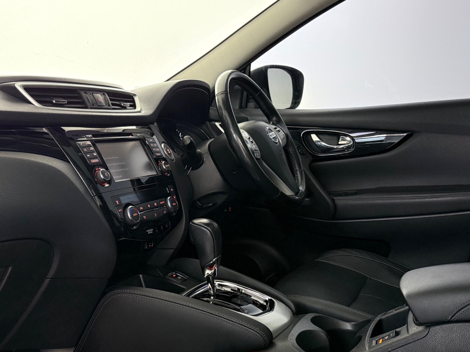 Used Nissan Qashqai 2017 for sale - 77591199: Photo 14