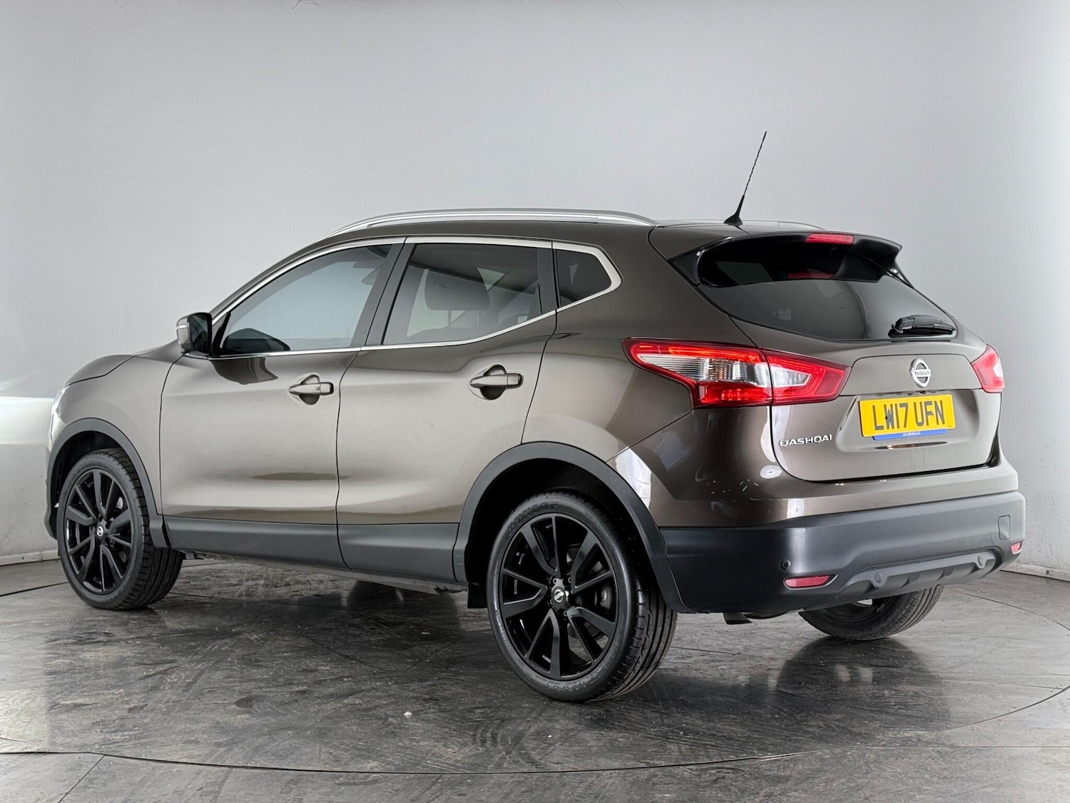 Used Nissan Qashqai 2017 for sale - 77591199: Photo 3
