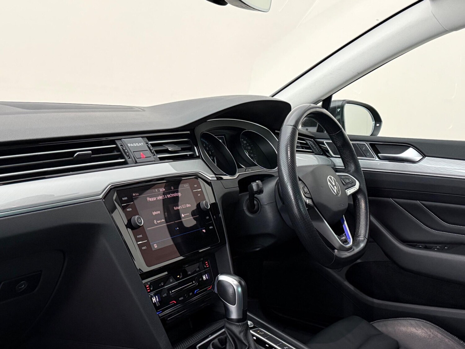 Used Volkswagen Passat 2021 for sale - 78215165: Photo 12