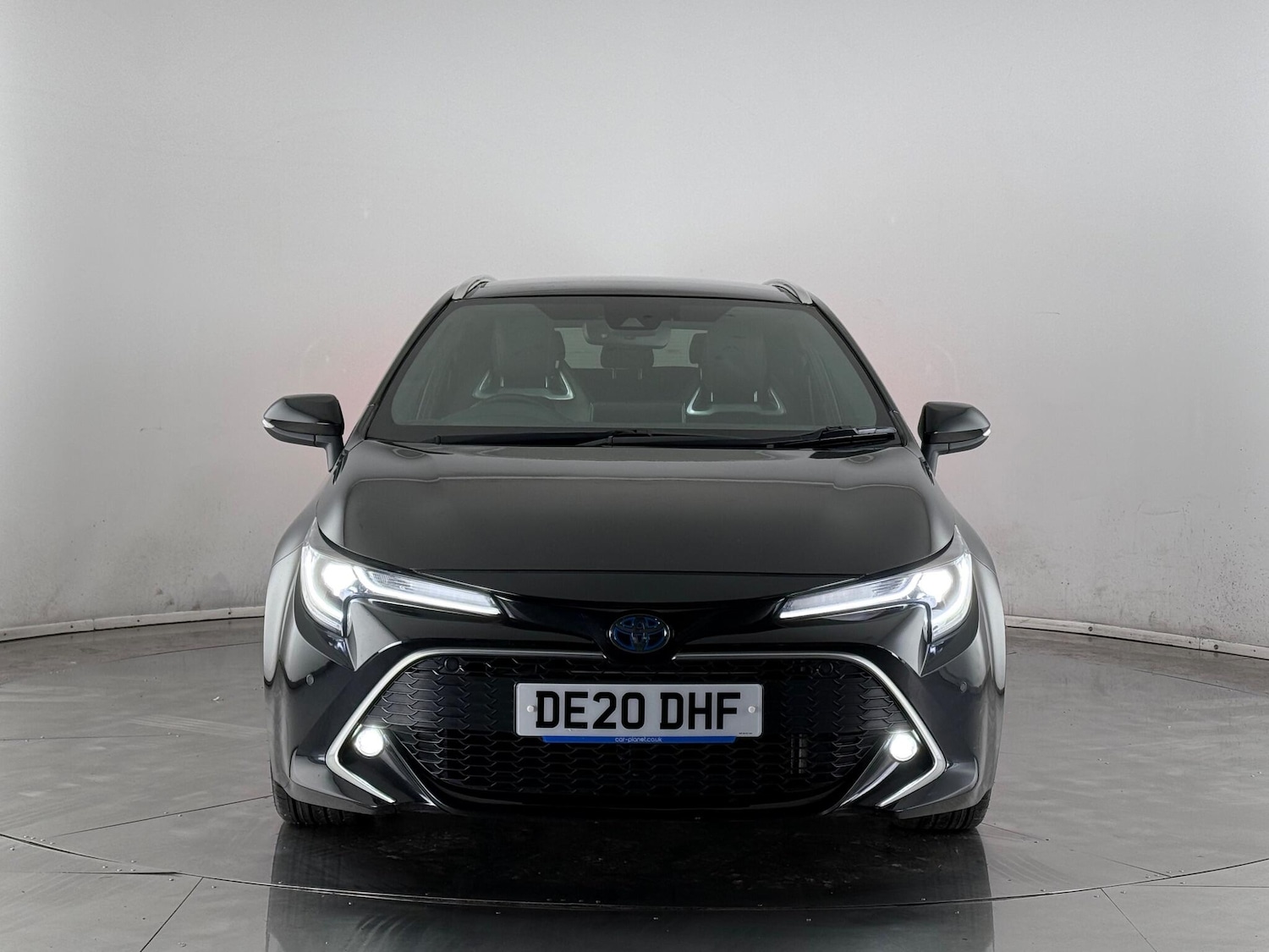 Used Toyota Corolla 2020 for sale - 77222465: Photo 2
