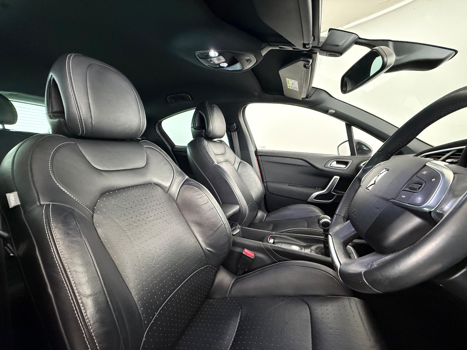 Used DS Automobiles DS 4 Crossback 2016 for sale - 76468063: Photo 14