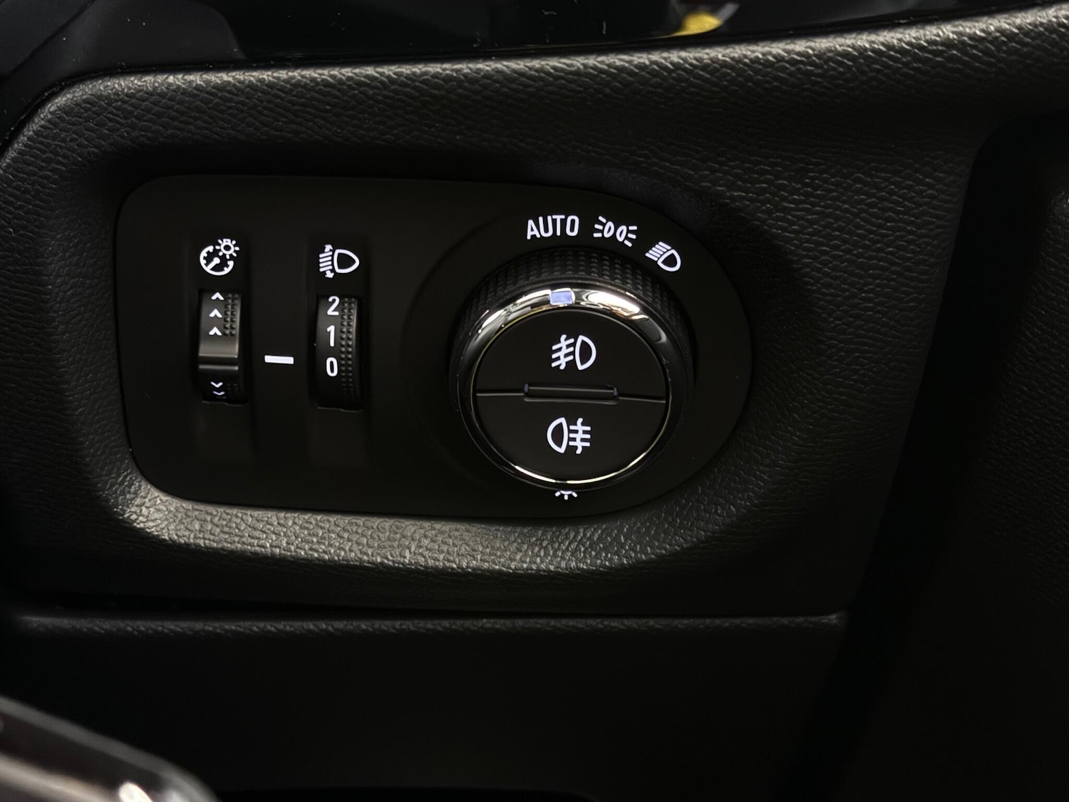 Used Vauxhall Corsa 2022 for sale - 77243100: Photo 32